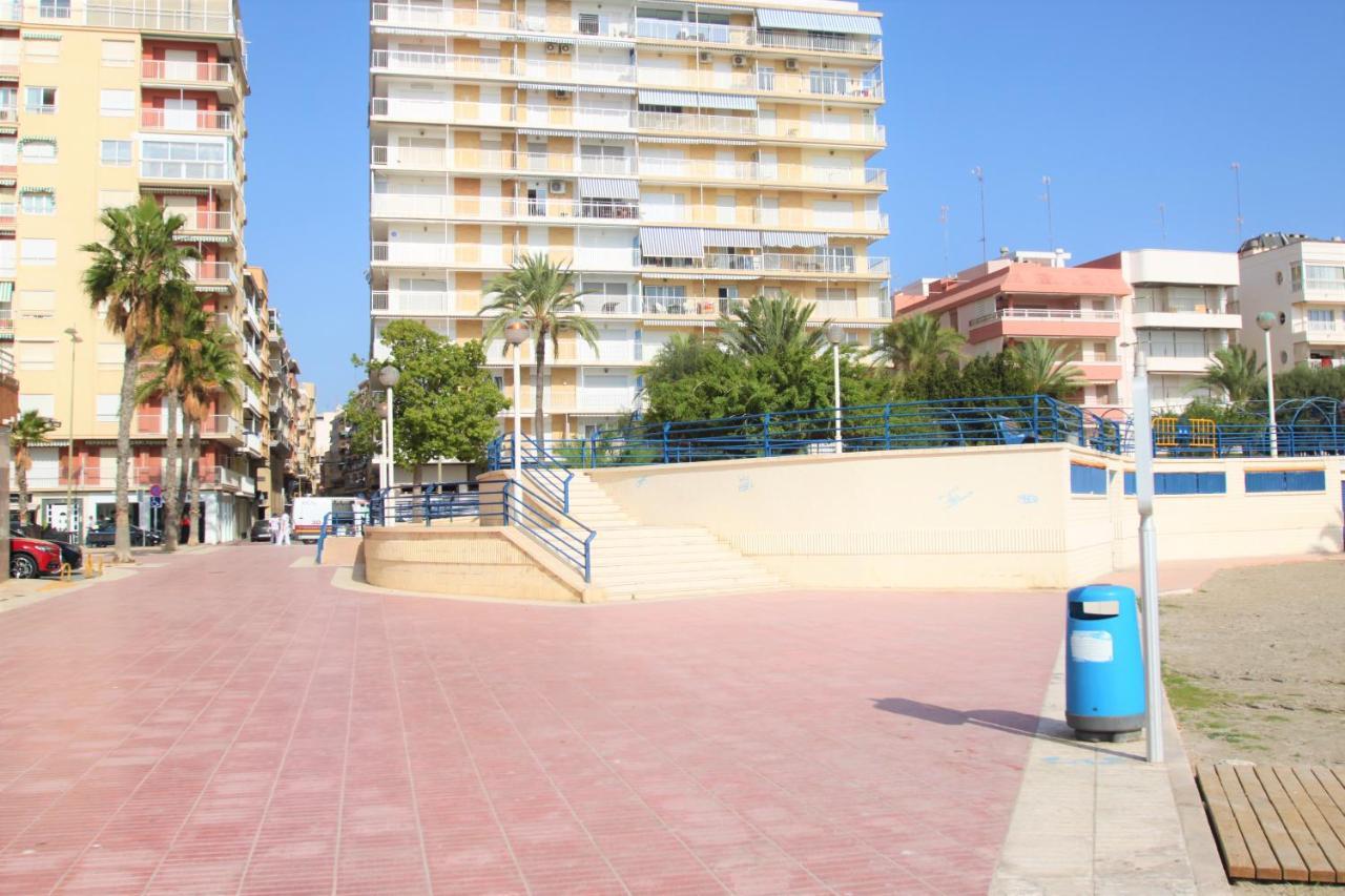 Apartamento En Santa Pola, Playa De Levante Sp102 Bagian luar foto